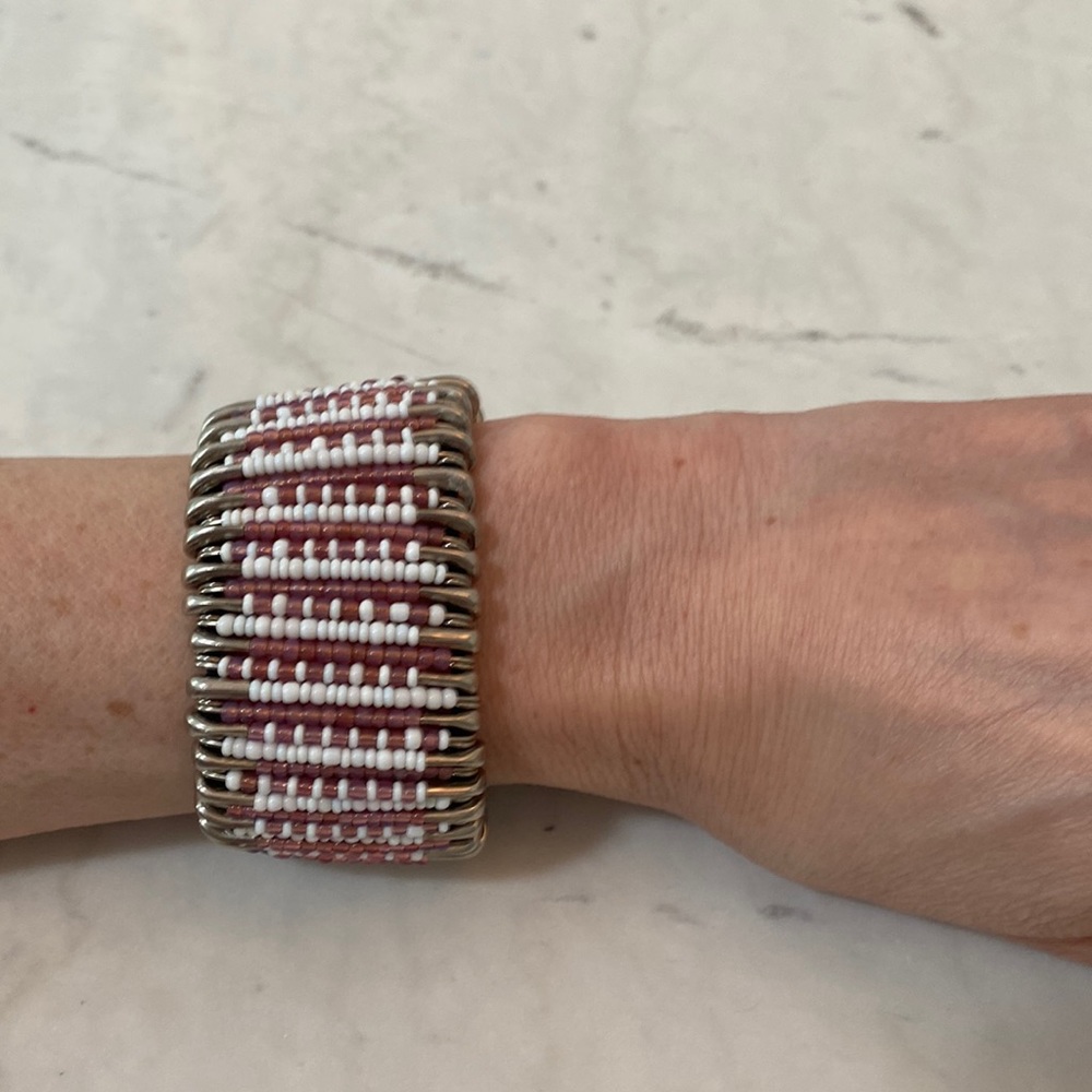Two Indigenous Beaded Bracelets - Picture 3 of 9